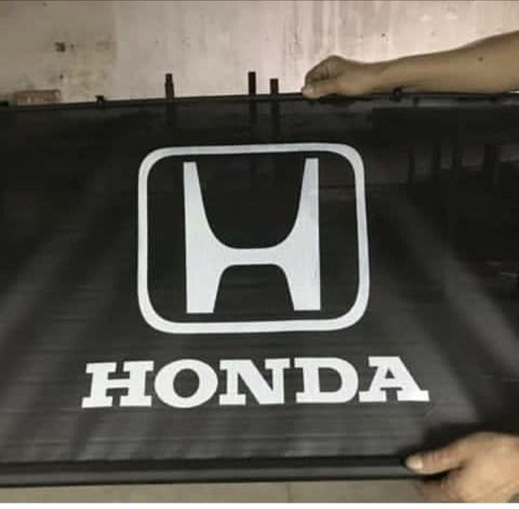 Honda Rear Windscreen Sunshade