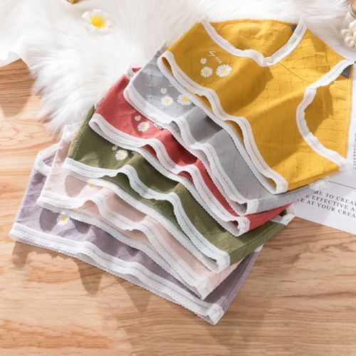 Women Sexy Marguerite Lace Hem Mid Waist Cotton Underwear Briefs-Matcha