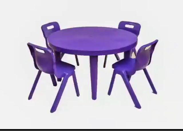 Knockout Kiddies Table With Four Strong Kid's Chair