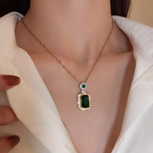Crystal Emerald Green Square Stoned Pendant Necklace- Gold