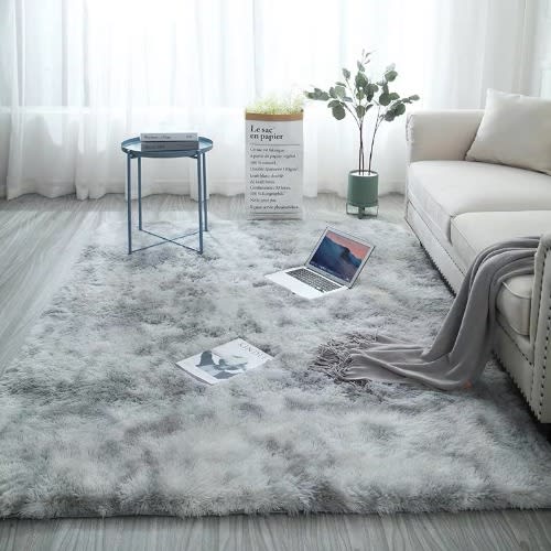 Soft Faux Fur Grey Area Rug - 5ft By 7ft