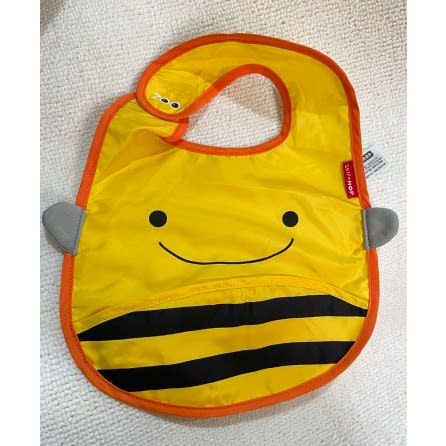 Skip Hop Bee Bib - Hello