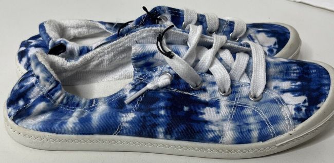 Denim Scrunch Back Sneakers With Memory Foam