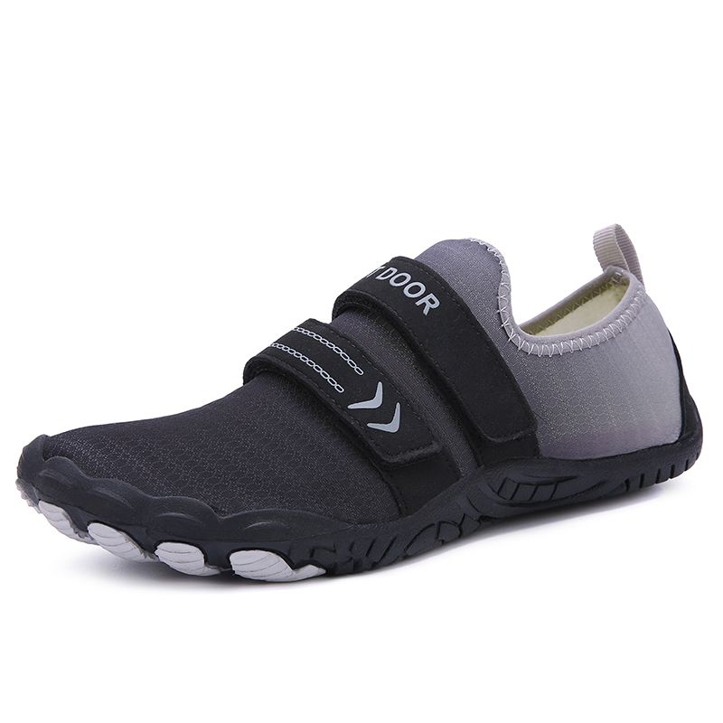 Unisex Five-finger Beach Water Shoes Men Big Size 36-46 Outdoor Quick-drying River Trekking Lovers Swimming Shoes Comfortable Fitness Shoes Black