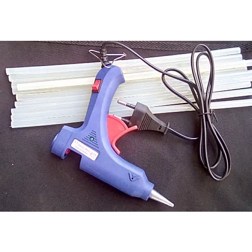 Hot Glue Gun +30 Free Gum Sticks