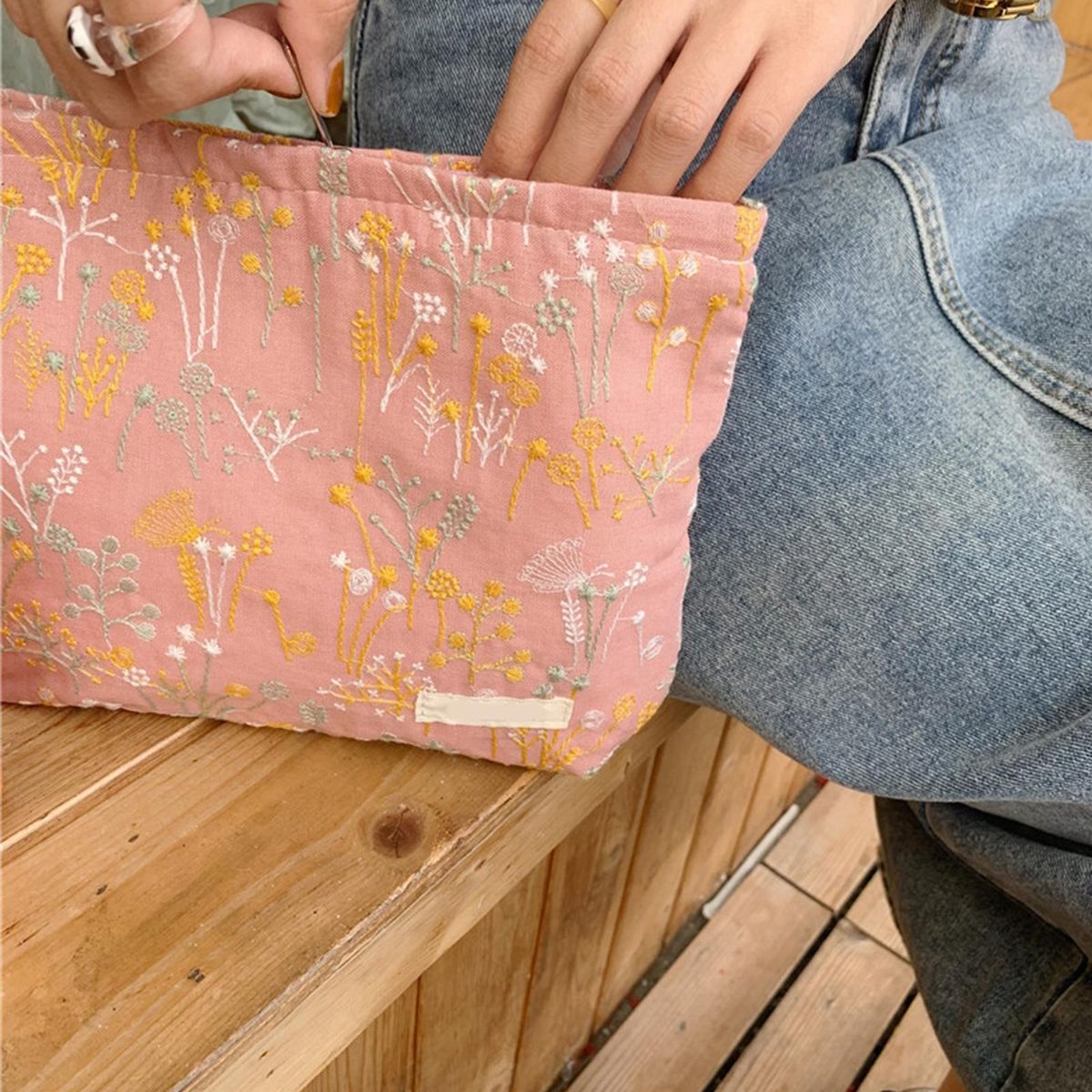 Floral Embroidered Travel Cosmetic Bag Spacious Portable for Makeup Pink