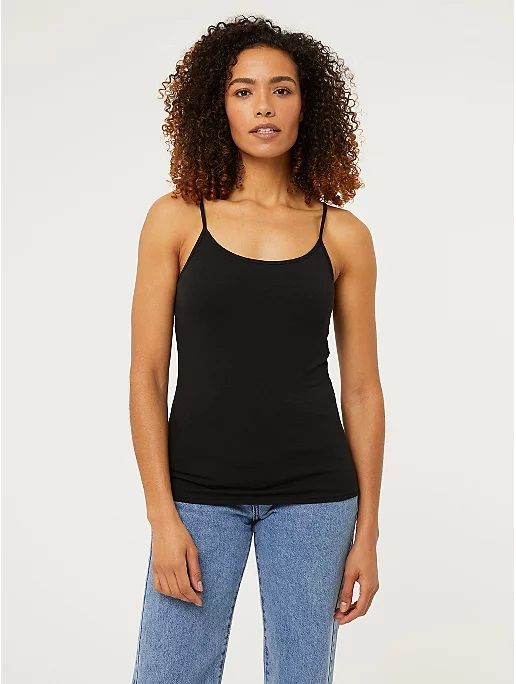 The Fitted Basic Cami Top- Black