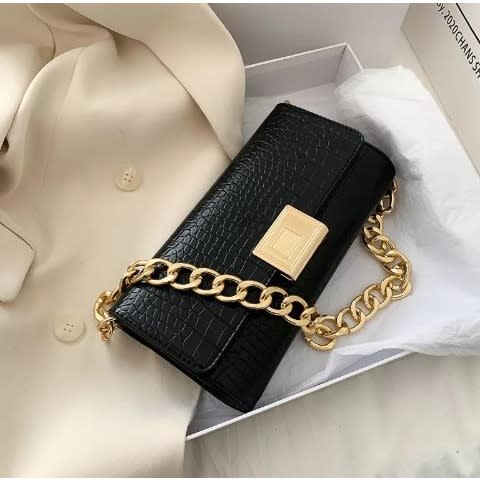 Retro Chain Crocodile Shoulder Handbag - Black