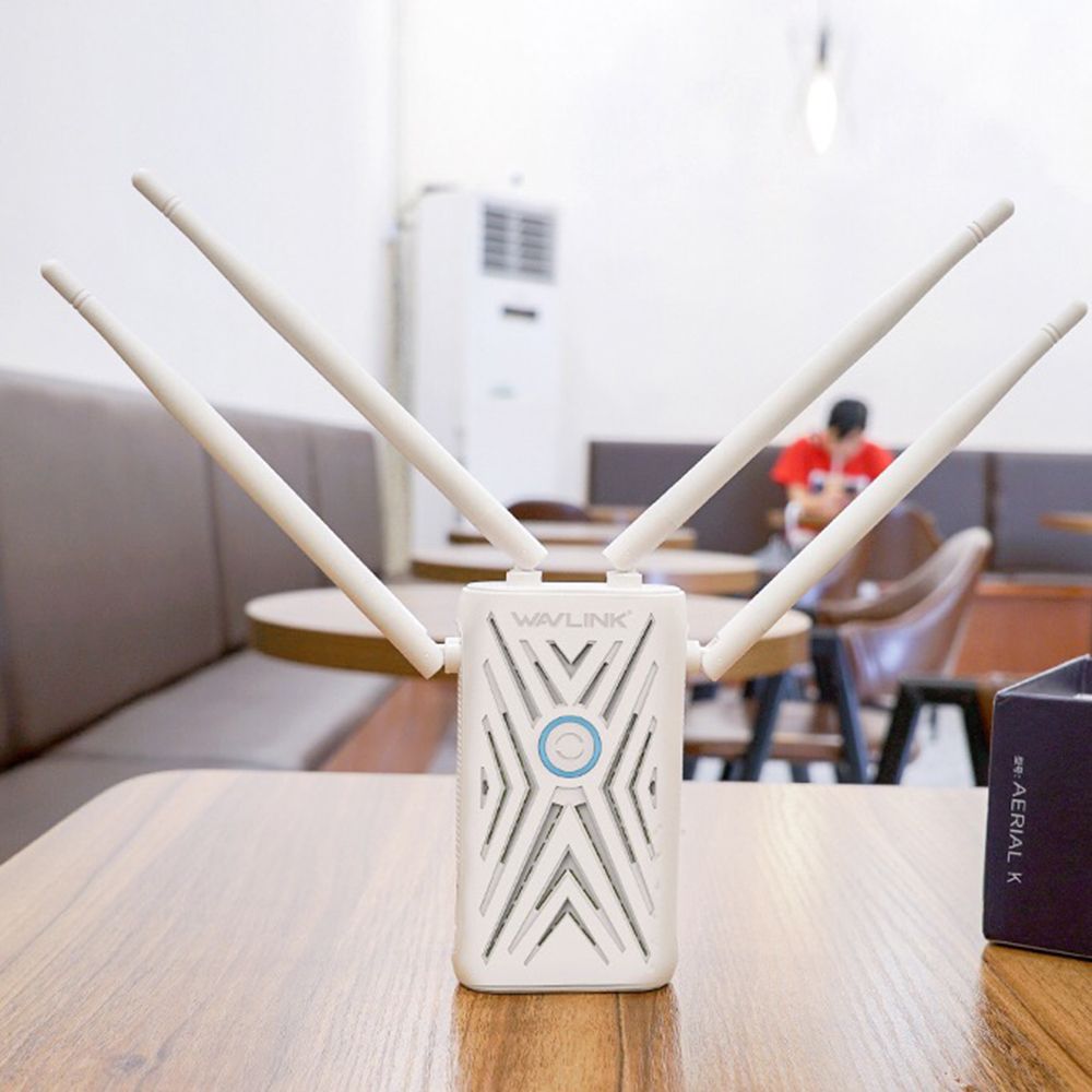 Wireless Repeater WiFi Signal Amplifier With Dual Network