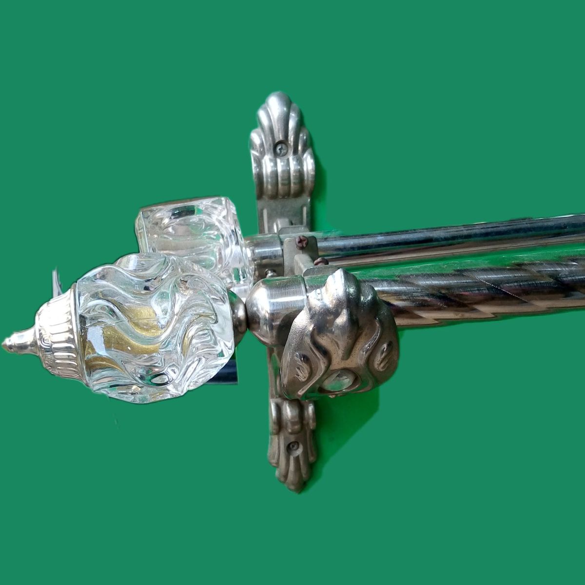Curtain Poles With Brackets & Cabs -Silver.