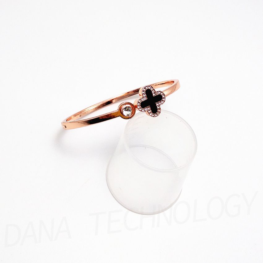 B006 Ladies Elegant Bracelet With Diamonds-Rose Gold-like