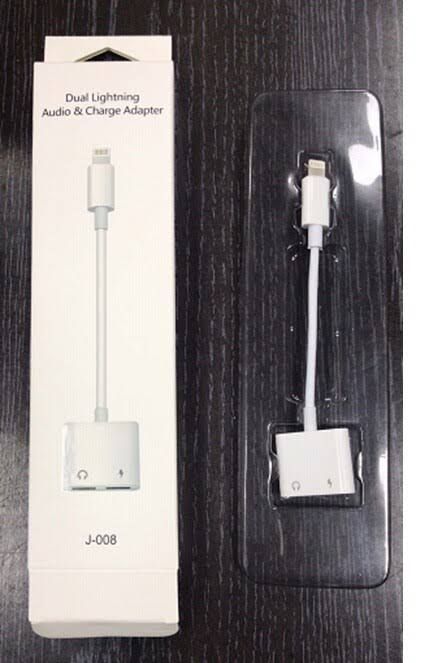 2 In 1 Lightning Audio And Charge Adapter