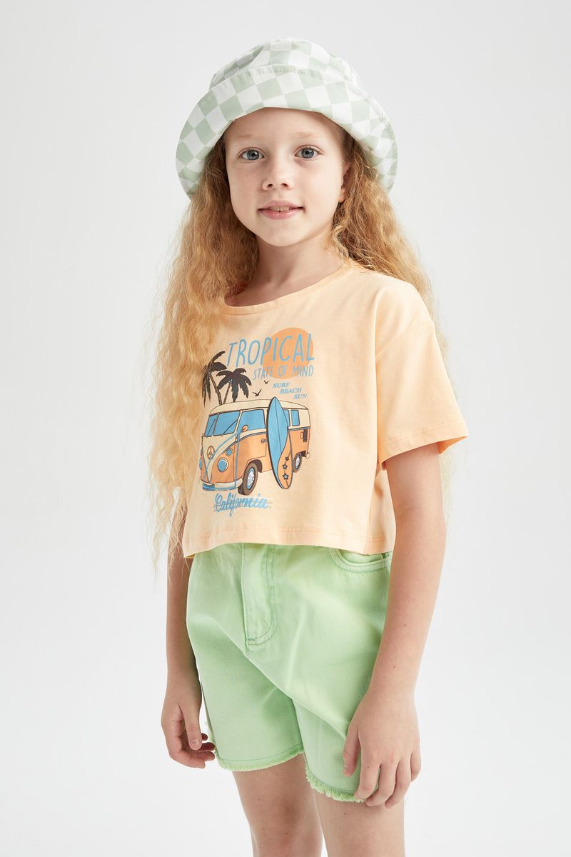 Girl Mom Fit Woven Short - Green