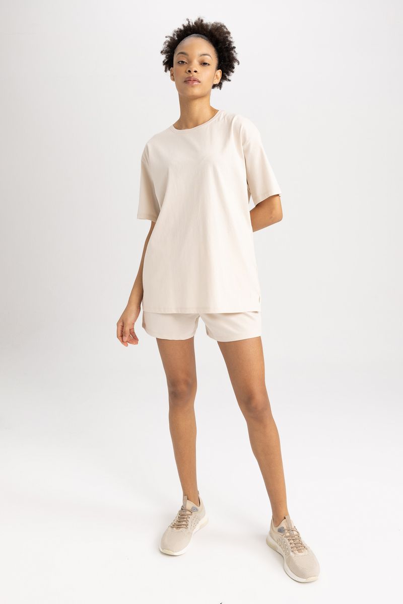Woman Comfort Fit Bike Neck Knitted Short Sleeve T-Shirt - Ecru