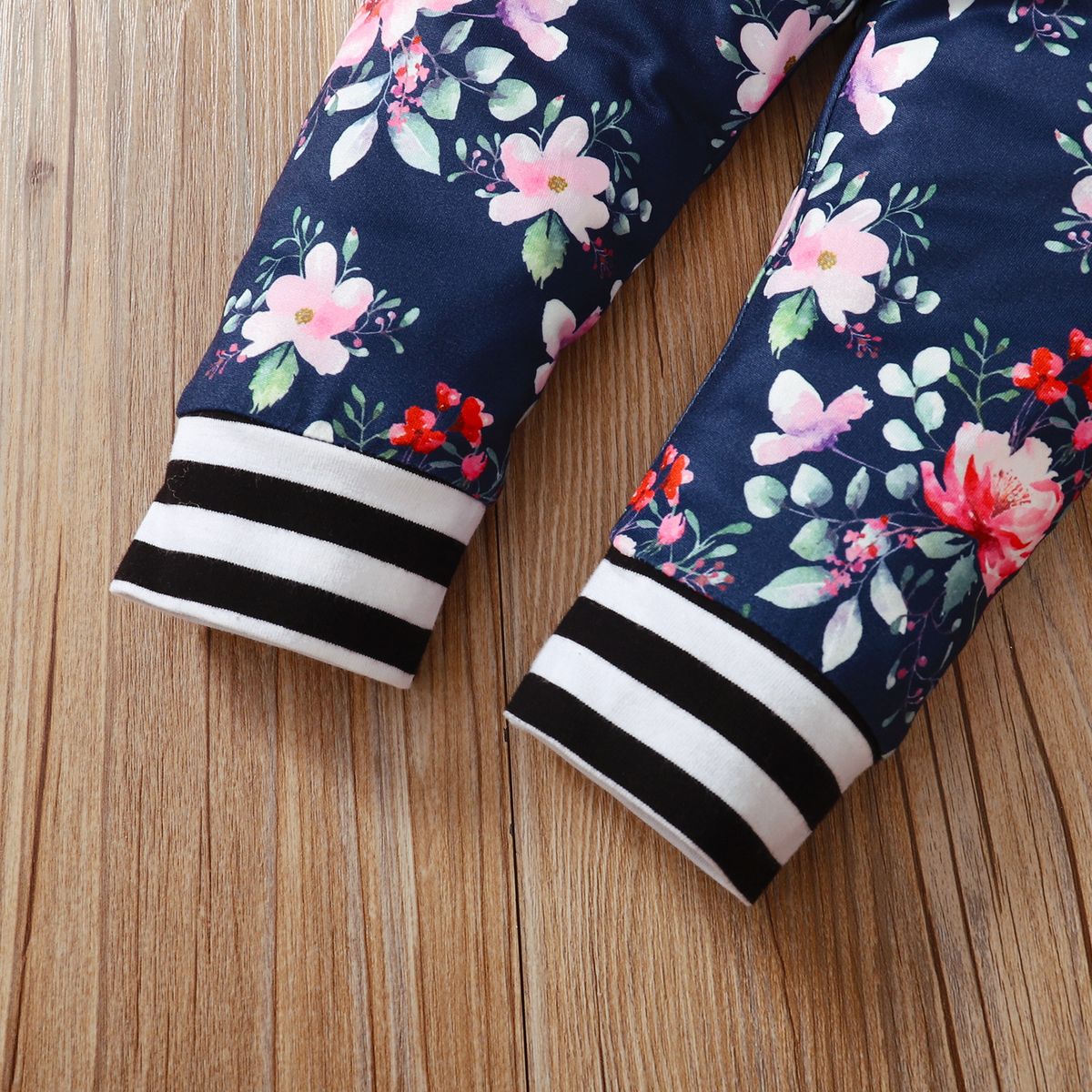0-18 Months Baby Girl Bodysuit+ Floral Pants+Headwear Hat