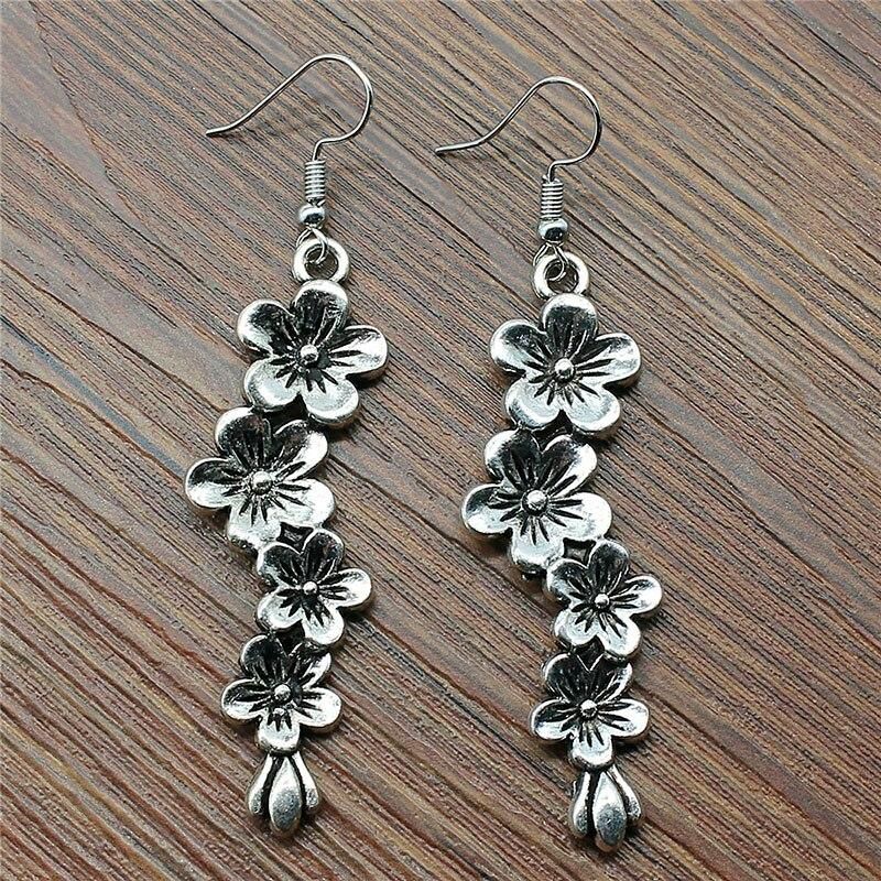 Retro Daisy Flower Drop Earrings For Women Girl Ethnic Antique Silver Color Blossoms Petals Small Dangle Earrings Lovely