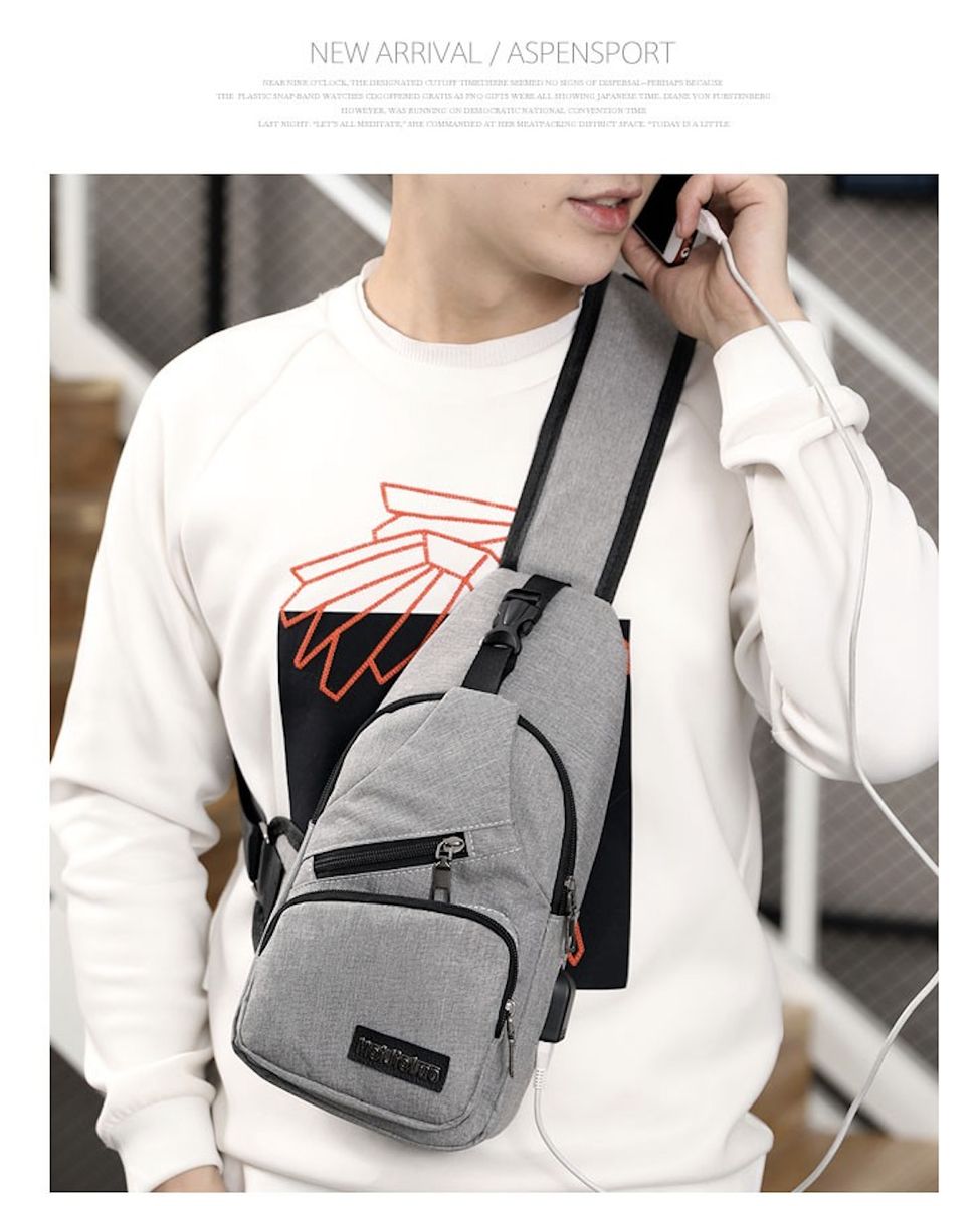 Men Casual Outdoor Travel Crossbody Bag With USB Port