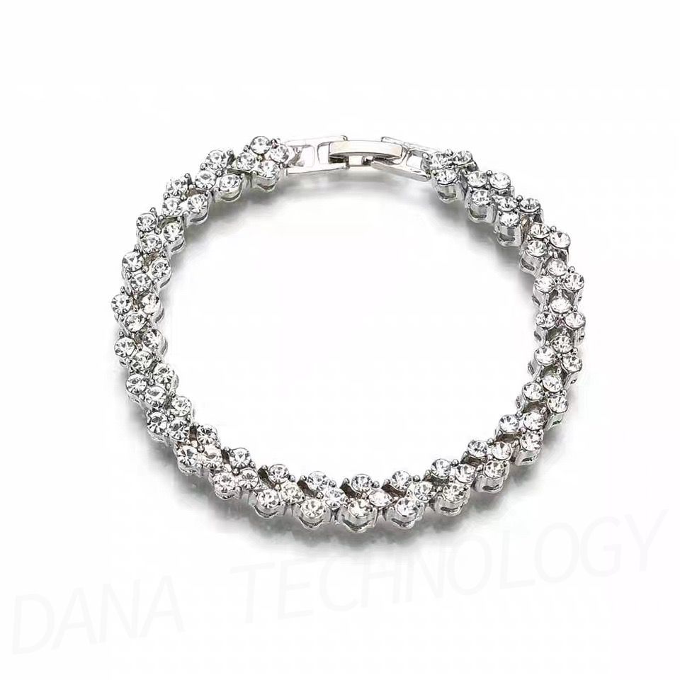 B008 Elegant Female Crystal Bracelet-Transparent