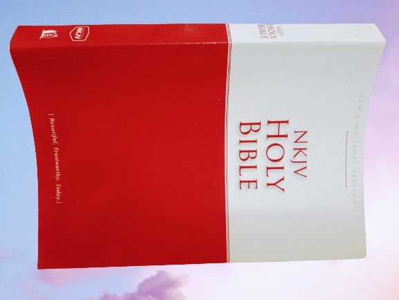 NKJV Including 30-Days With Jesus Reading Plan.