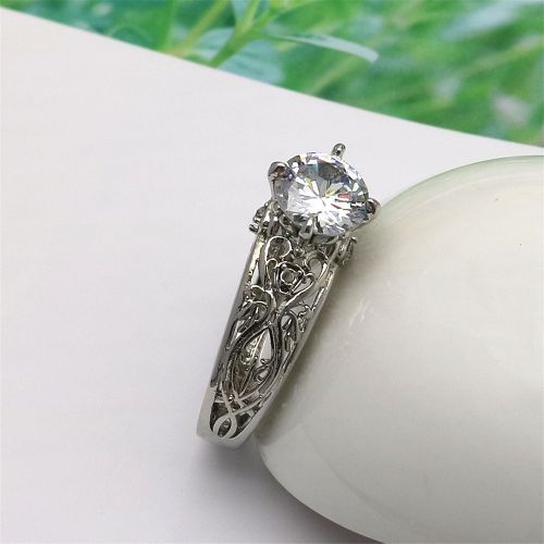 Engagement Ring Unique Design Zircon Inlaid Ladies Rings Silver
