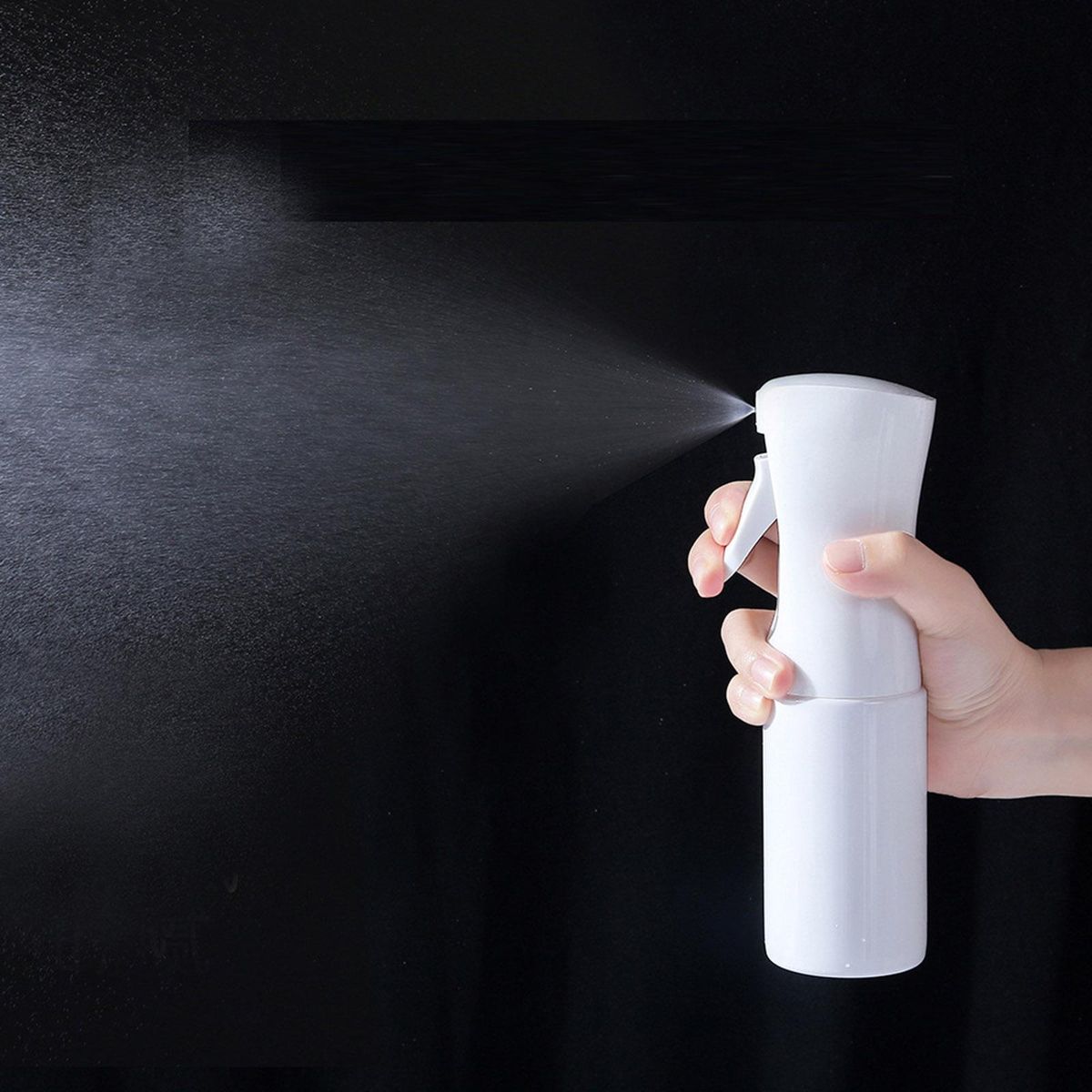 500ml Empty Sprayer Bottle Hair Spray Bottle Hair Tool Water Sprayer for Home & Salon Hairstyling Multi-functional Empty Bottle for Plants Pets House Cleaning
