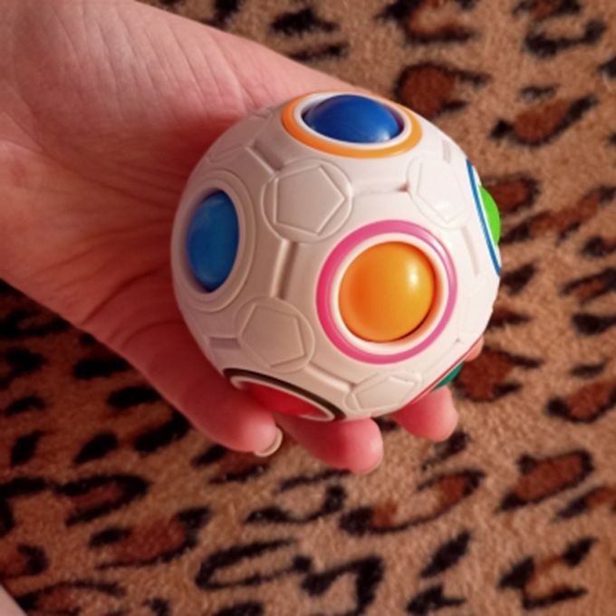 Magi   Ube Ball   Football Toy 12 Holes For  Hildren Stress Reliever Toy-colorful