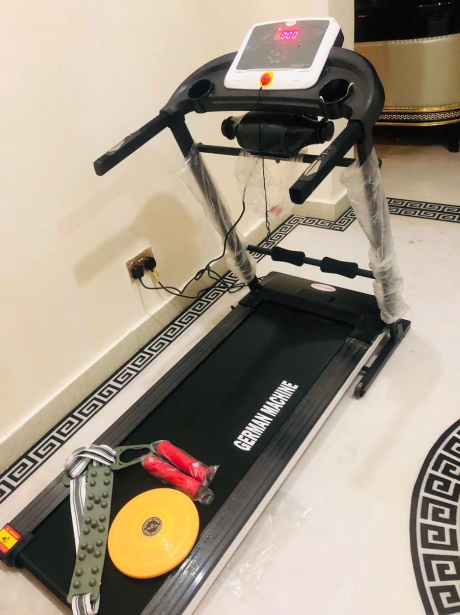 TREADMILL 2HP WITH MASSAGER MP3 TWISTER DUMBELLS LAGOS ONLY