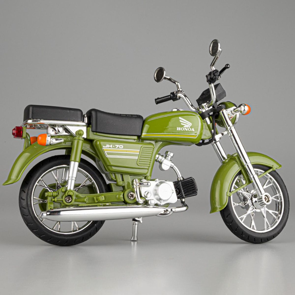 Motorcycle Model 1  12 Scale Vehicle Car Toy Motorcycle Model Green