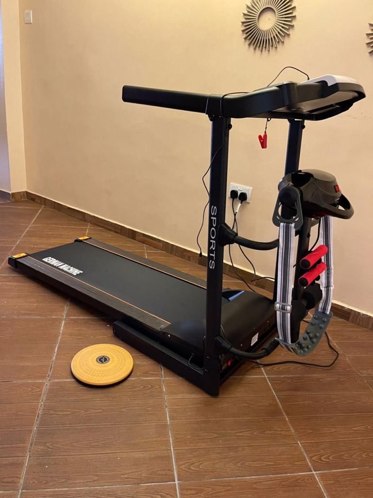 2.5HP German Running Fitness Equipment With Massager, Dumbells,sit Up,mp3