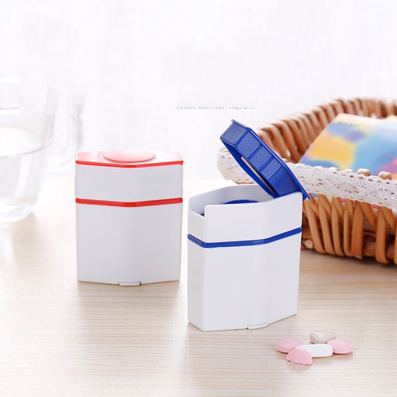 4 PCS Cartoon Medicine Cutter Plastic Medicine Crusher Environmental Protection Material Pill Splitter(Red)