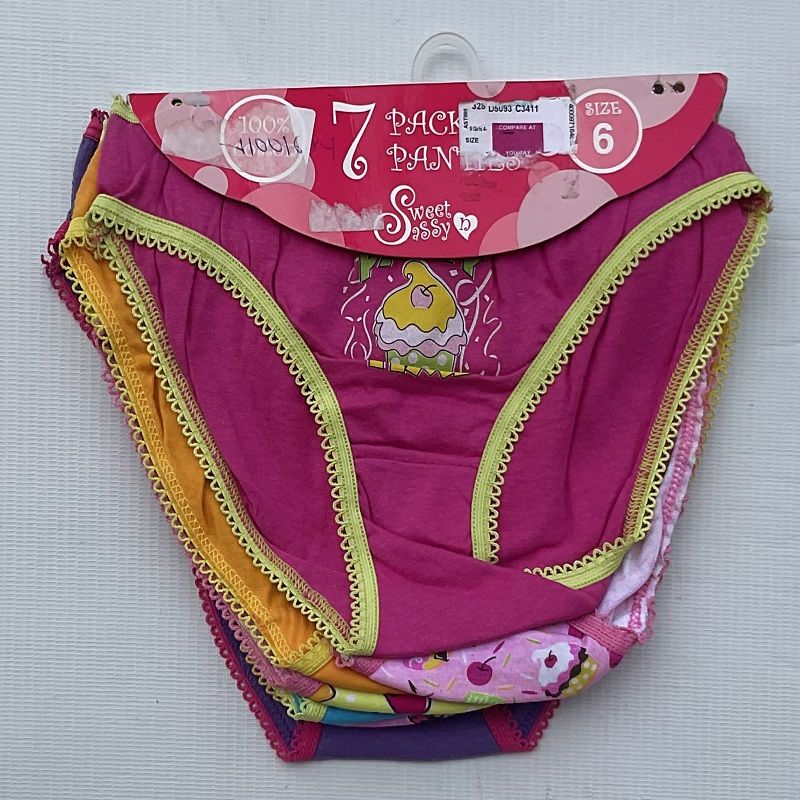 Set Of 7 Time Multi Briefs
