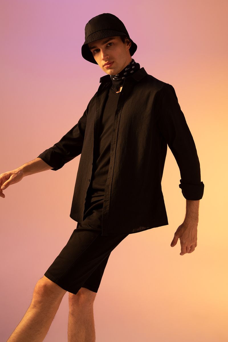 Man Slim Fit Woven Shirt -Black
