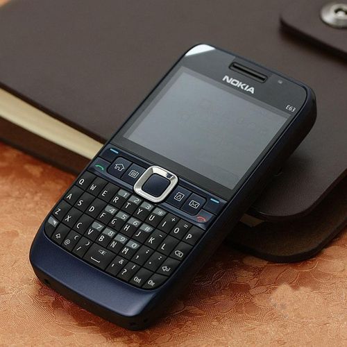E63 QWERTY Keypad Wifi 3G Camera MP3 Unlocked Mobile Phone