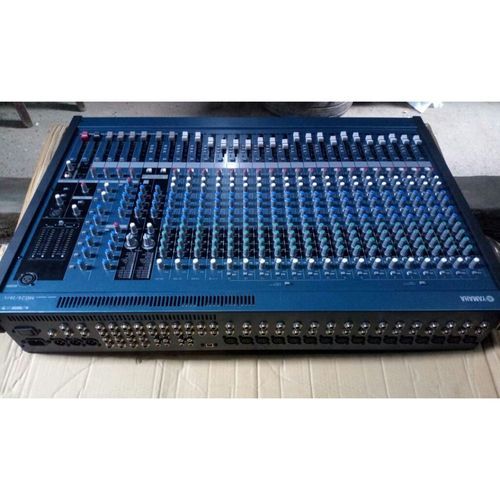 24 Channels Mixer .