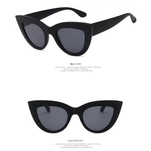 Lovely Fashion Sunglasses + Free Case - Black