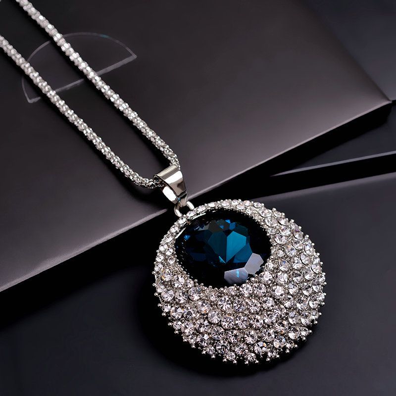 Modern And Trendy Women Artificial Crystal Versatile Long Necklace Sweater Chain