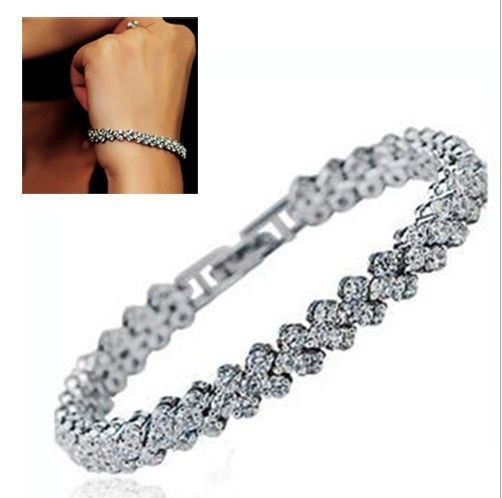 Crystal Bracelet With Artificial Diamond Inlaid For Wedding, Engagement, Mother`s Day And Birthday Gift, Diameter: 5.25 Cm, Perimeter:16.5 Cm(Silver)
