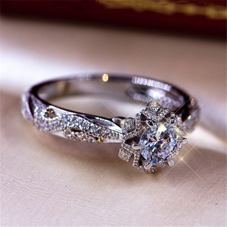 Diamond-Studded  Wedding Engagement Ring