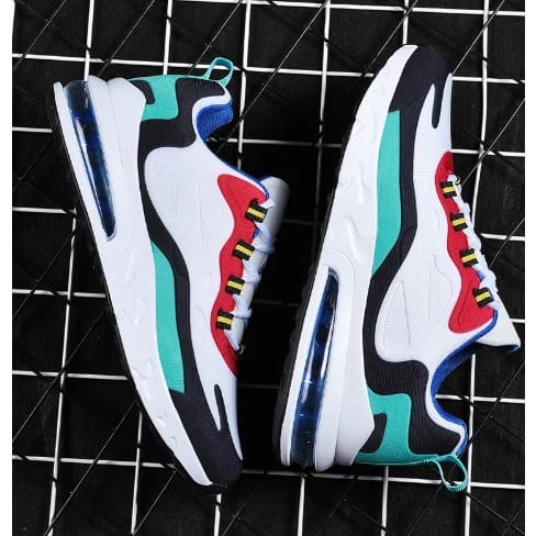 Unisex Everlasting Sneakers