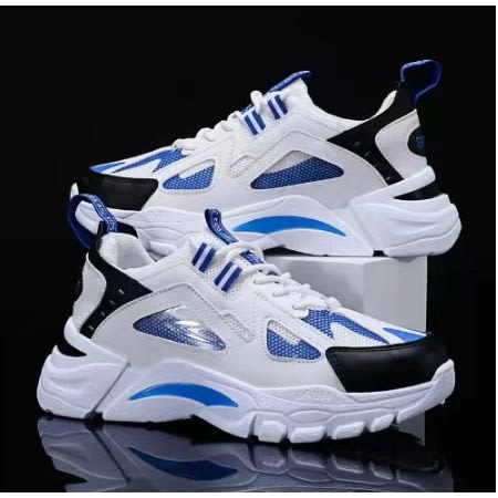 Fashionable Unisex Sneakers