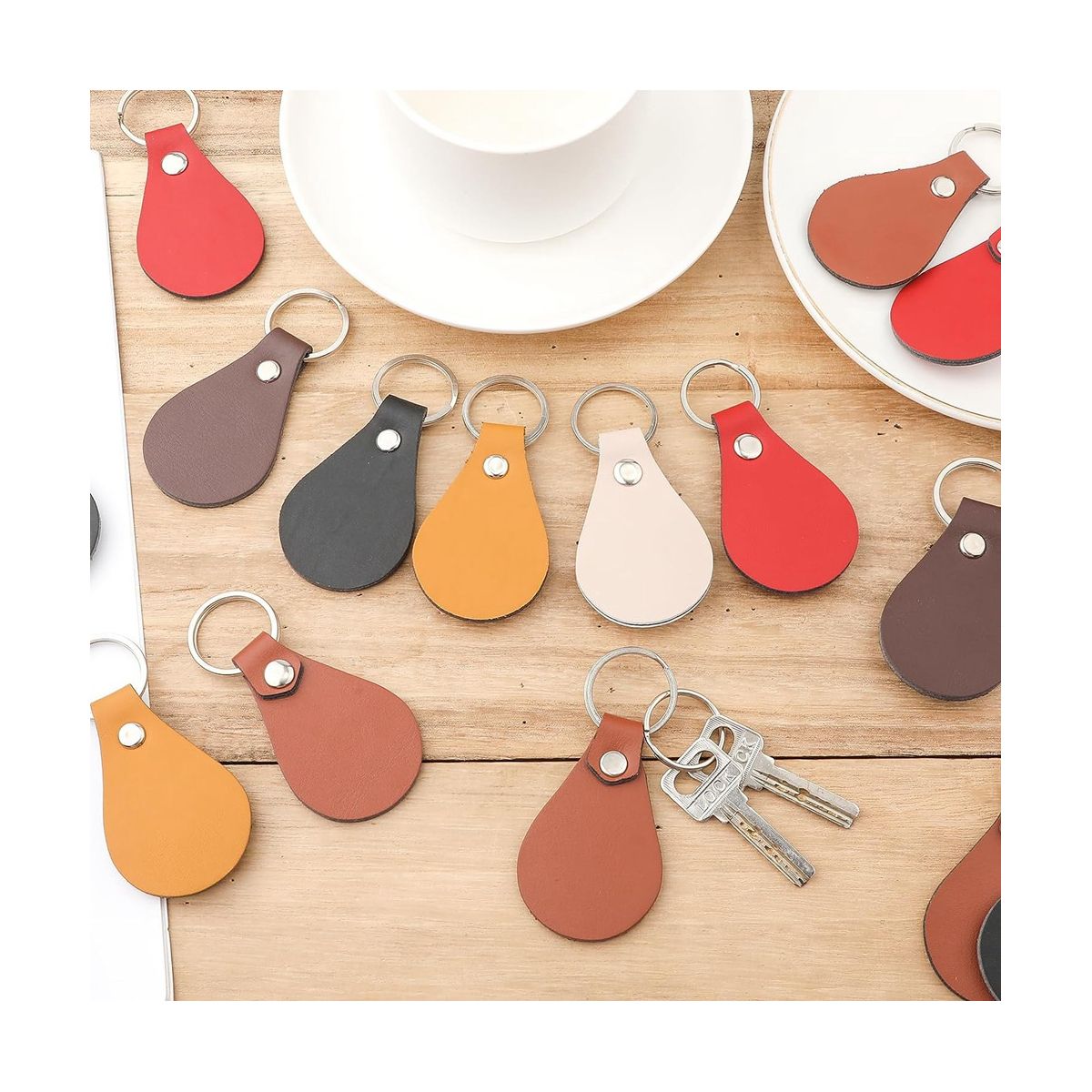 36Pcs PU Leather Key Chain Kit,Leather Key Fob Kit Leather Keychain with Key Rings and Rivets for DIY Craft (6 Colors)