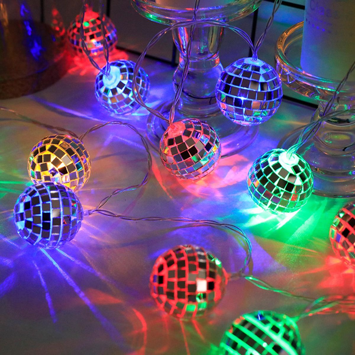 10ft 20LED Globe String Lights Decorative Hanging Lights Balls Fairy String Lights Battery Powered World Cup Lighting for Indoor Outdoor Garden Patio