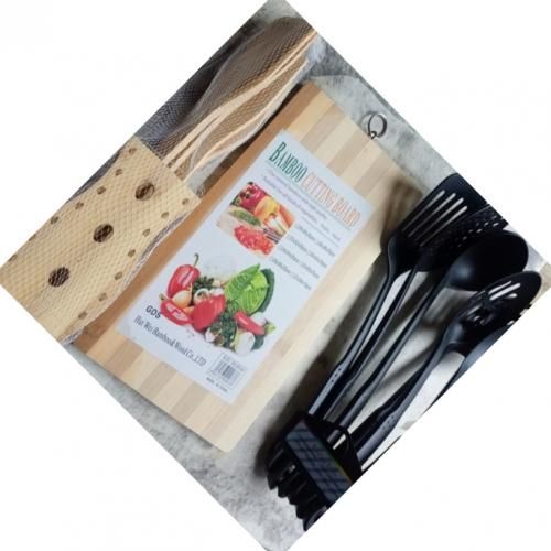 Non Stick And Wooden Spoon Sets With Chopping Board