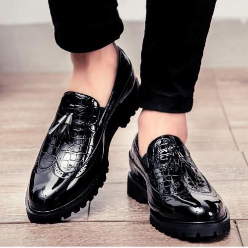 Big Size Men Glossy Tassel Brogue Leather Shoes-black