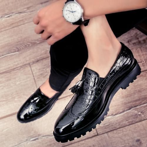 Big Size Men Glossy Tassel Brogue Leather Shoes-black