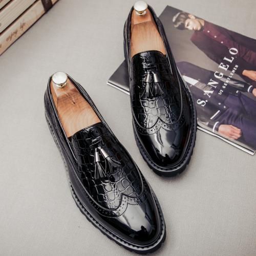 Big Size Men Glossy Tassel Brogue Leather Shoes-black