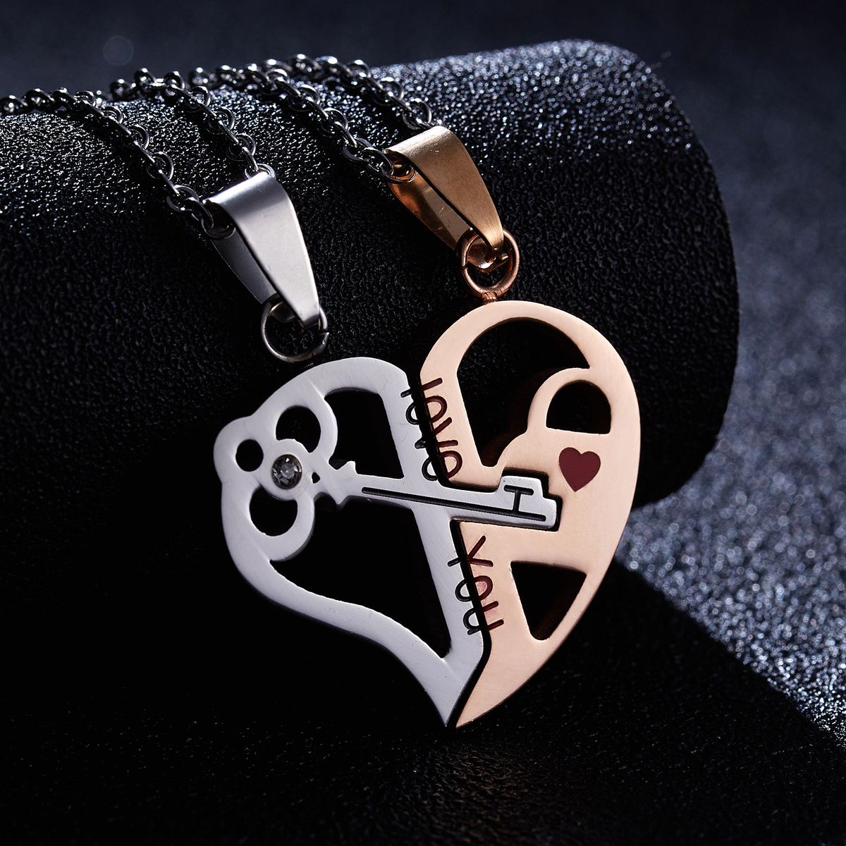 2Pcs/Set Couple Pendants Necklace For Lovers Valentines