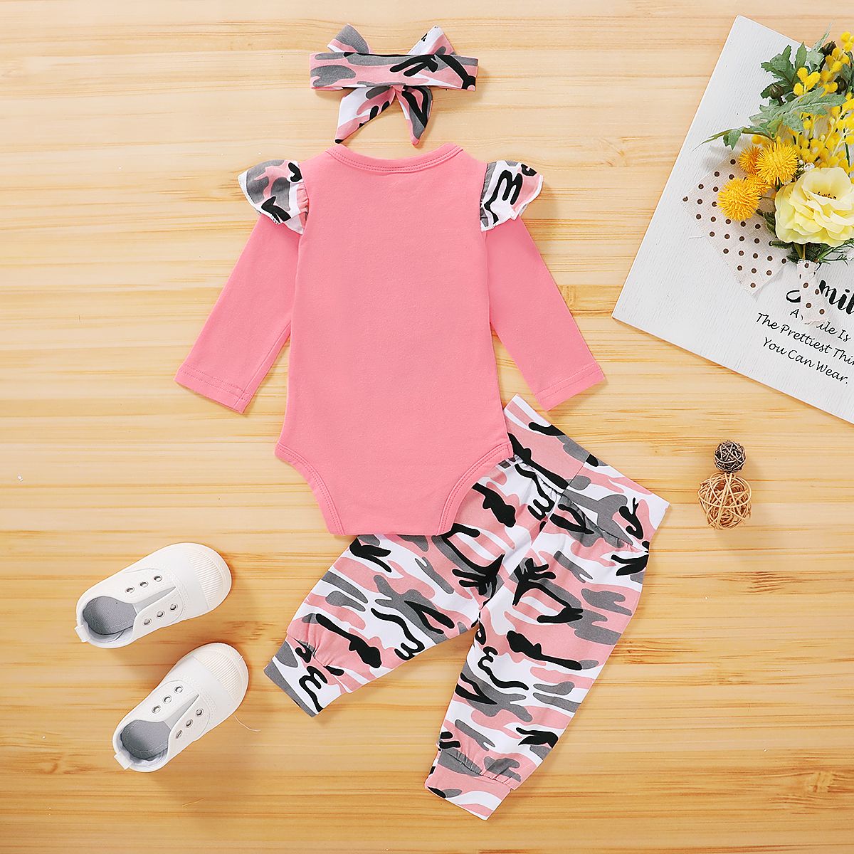 MAMA'S GIRL Infant Baby Long Sleeve Bodysuit Camou Pattern Pants