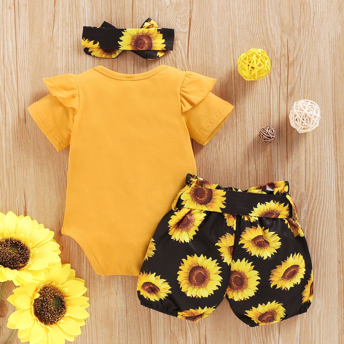Newborn Baby Girls Sunflower Design Outfit Set Short Sleeve Bodysuit