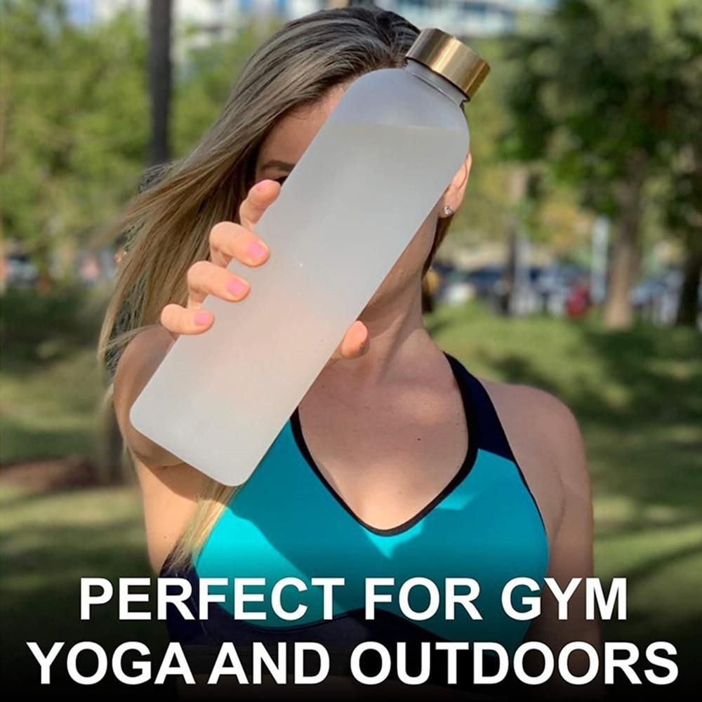 1/2L Large Capacity Sports Water Bottle Portable Straw Plastic Water Cup Outdoor Sports Fitness Travel Leakproof Water Bottle
